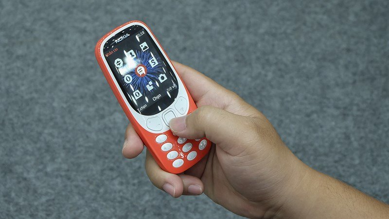 Trên tay Nokia 3310 2017