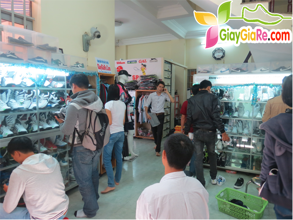 Giày Converse Classic Đen CLS01 (Ảnh 9)