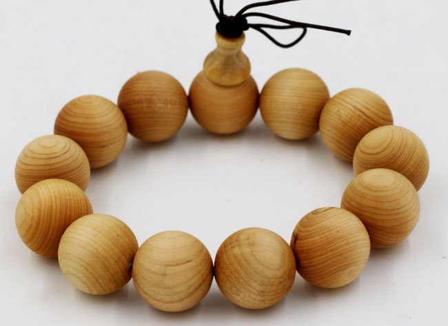 Chuỗi hạt đeo tay gỗ ngọc am 18 ly (Ảnh 4)