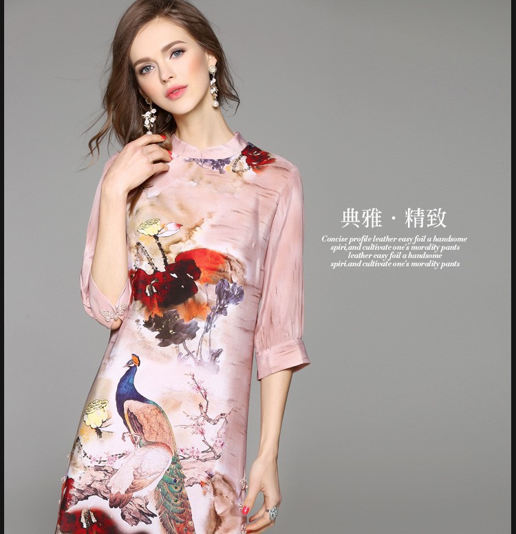 Art fashion : ĐẦM LỤA hoạ tiết KHỔNG TƯỚC 2