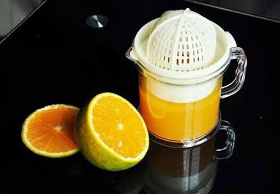 Dụng cụ vắt nước cam đa năng sử dụng dễ dàng (Ảnh 1)