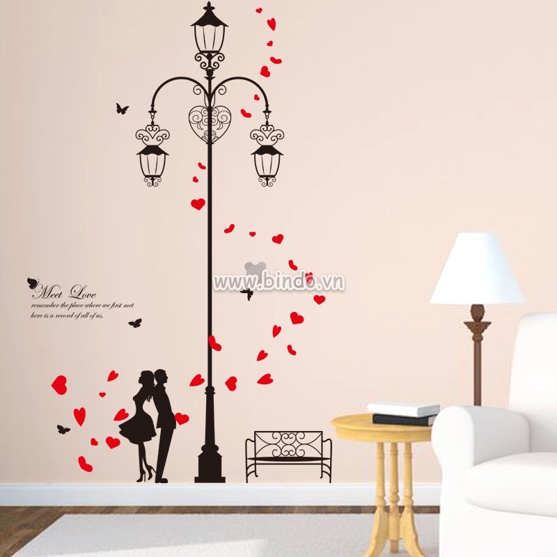 Decal dán tường Cột đèn tình yêu