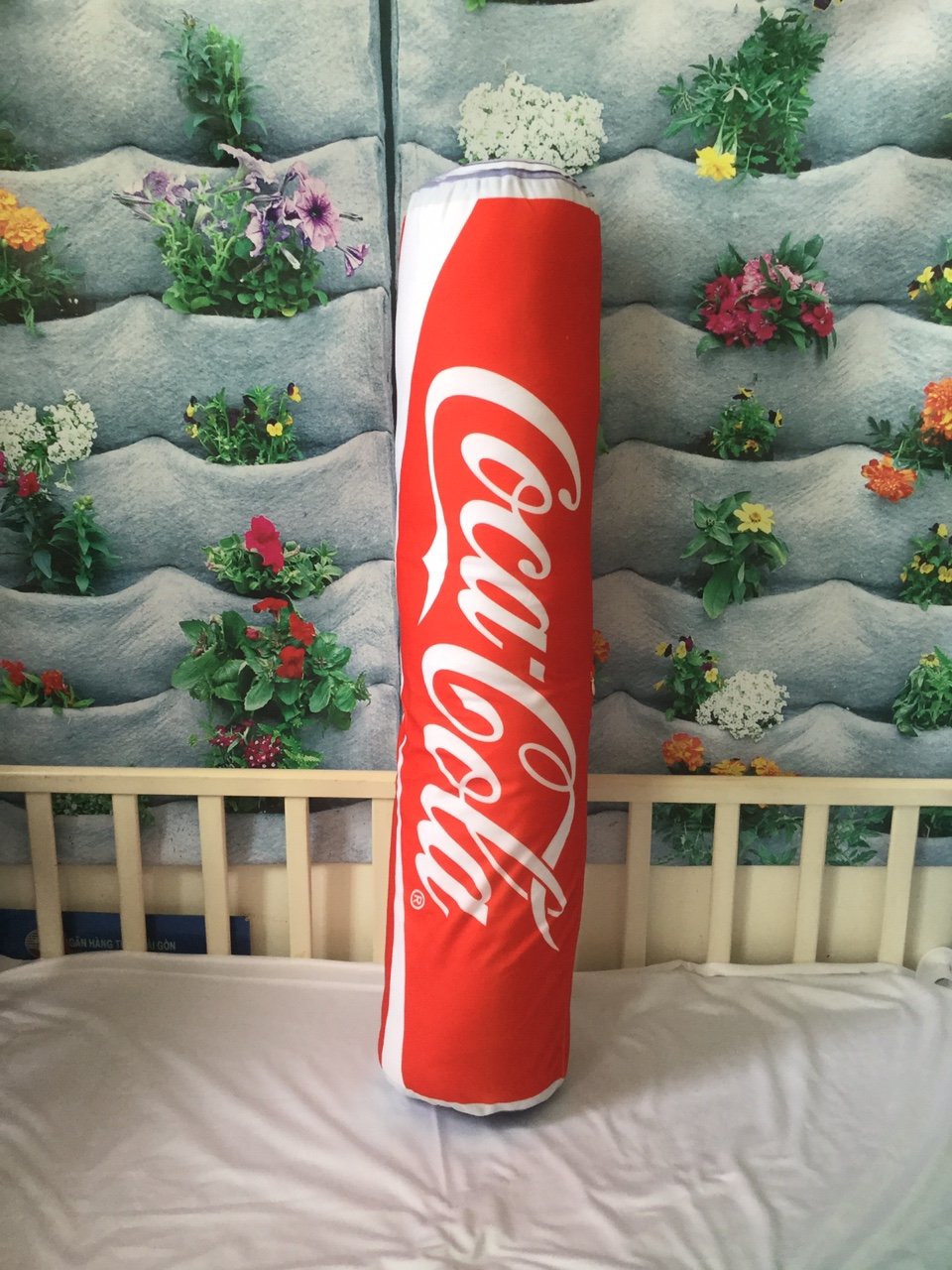 Gối 3D Coca Lon (Ảnh 2)