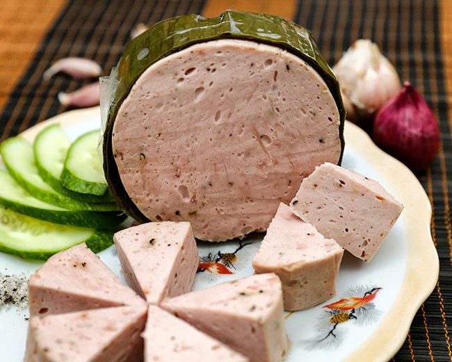 khuyen mai 500gr cha lua hue (loai 1) co so huong que - giao hang gia re khuyen mai 500gr cha lua hue (loai 1) co so huong que - giao hang gia re