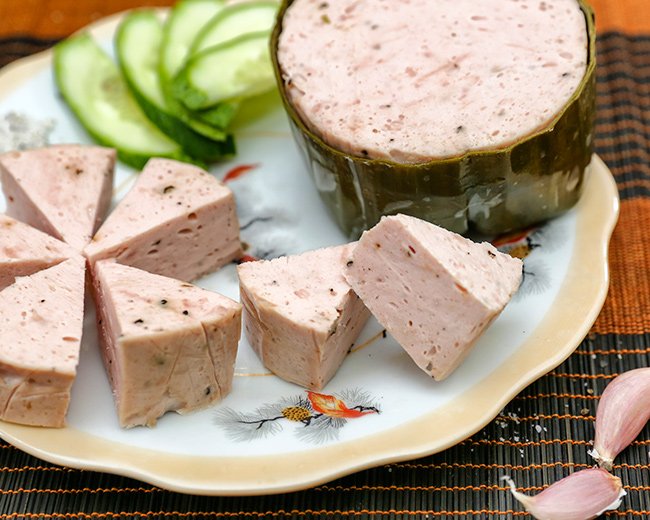 khuyen mai 500gr cha lua hue (loai 1) co so huong que - giao hang gia re khuyen mai 500gr cha lua hue (loai 1) co so huong que - giao hang gia re