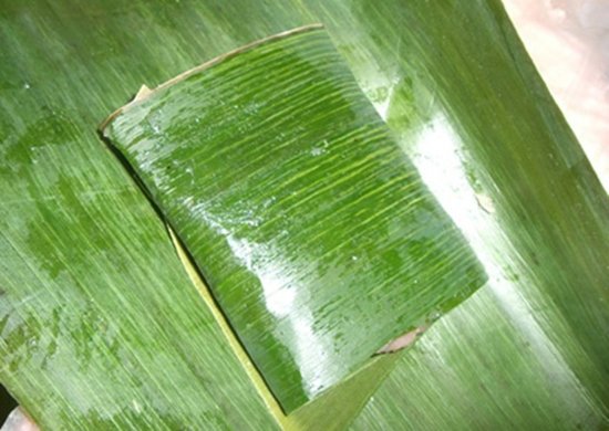 Cách làm nem chua Huế nhẹ nhàng như chính con người Huế 4