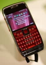 Màn hình Nokia E71