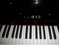 Laurie UL2