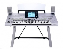 Yamaha Tyros 3